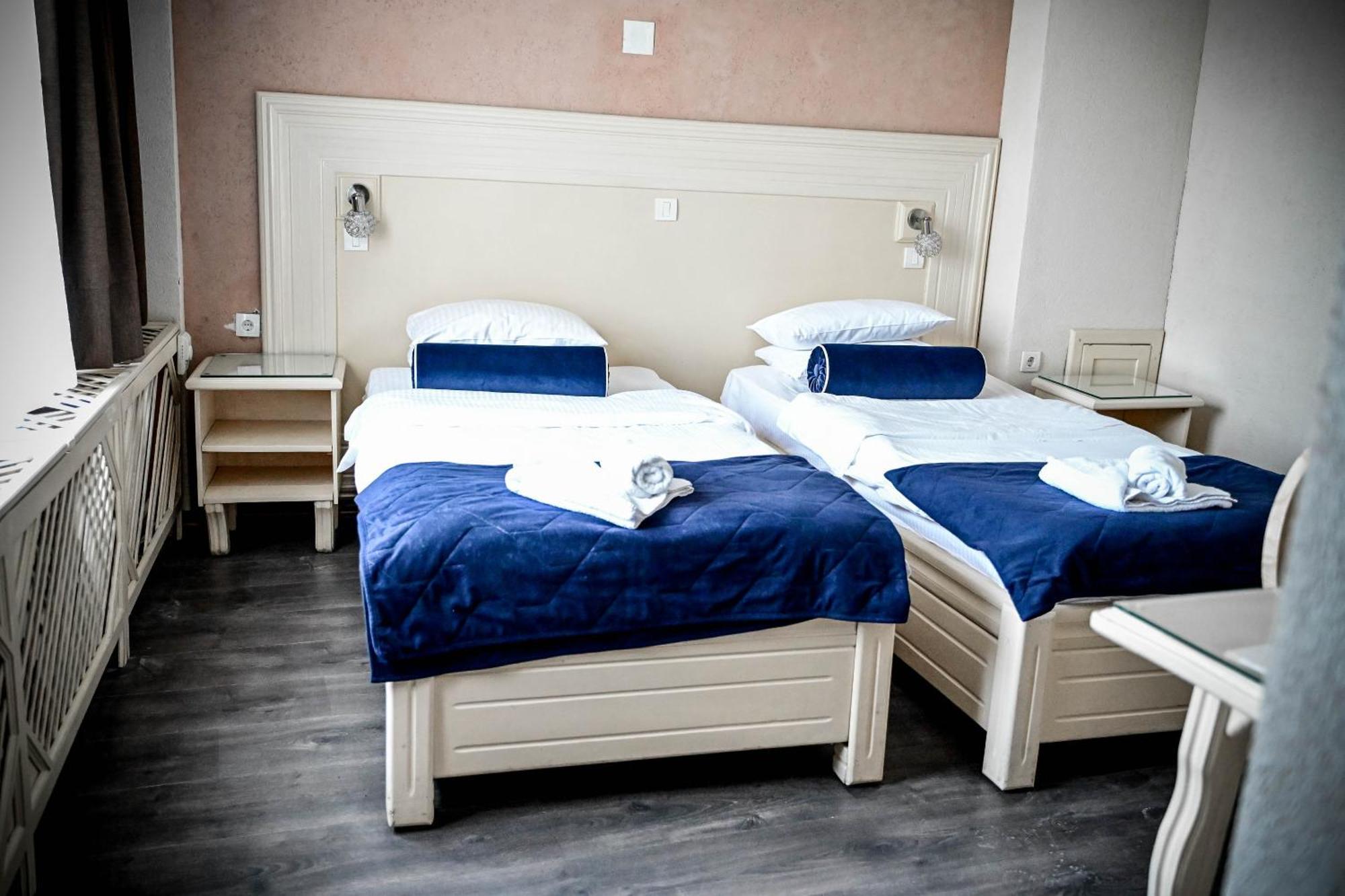 Hotel Centar Balasevic ベオグラード エクステリア 写真