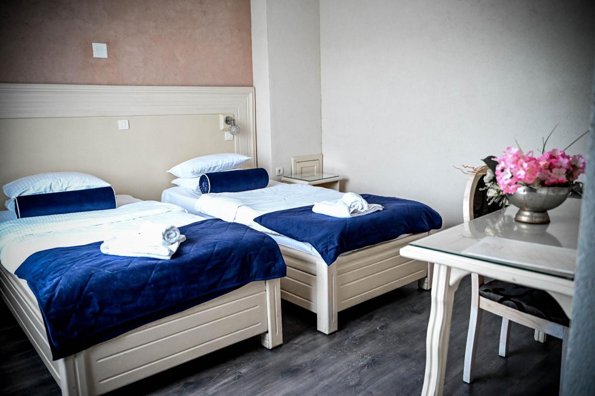 Hotel Centar Balasevic ベオグラード エクステリア 写真