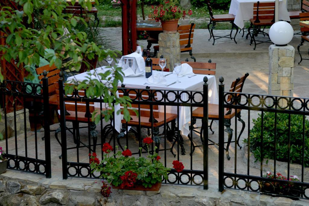 Hotel Centar Balasevic ベオグラード エクステリア 写真