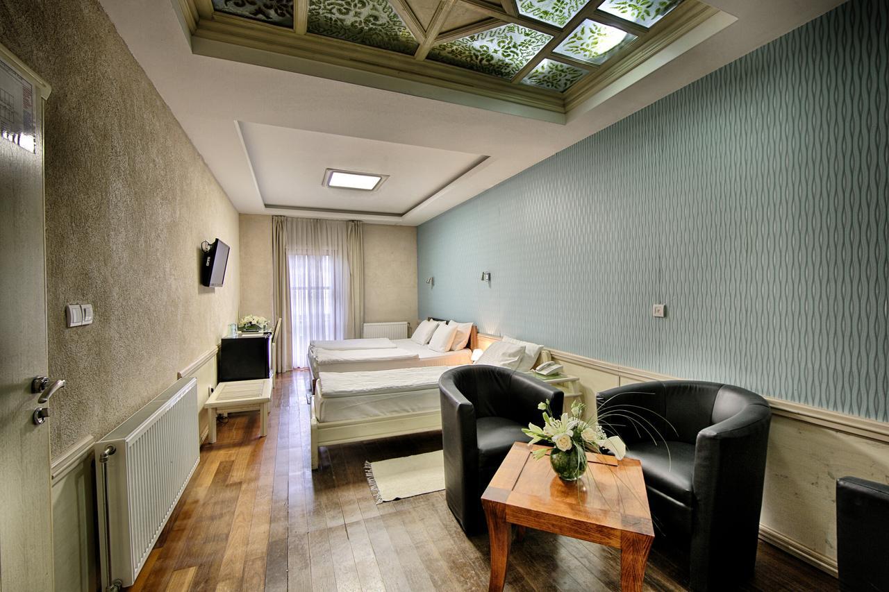 Hotel Centar Balasevic ベオグラード エクステリア 写真